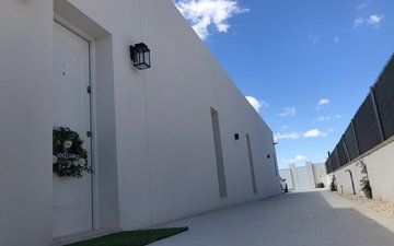 Property slide 18