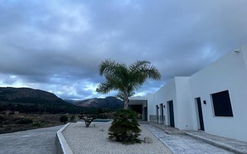 Property slide 22