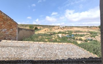 Property slide 21