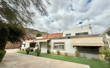 Property slide 22