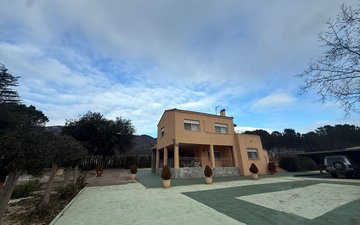 Property slide 3