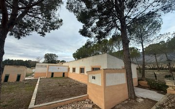 Property slide 22