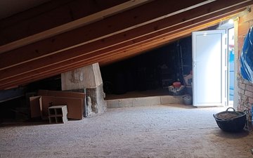 Property slide 15
