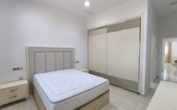 Property slide 22