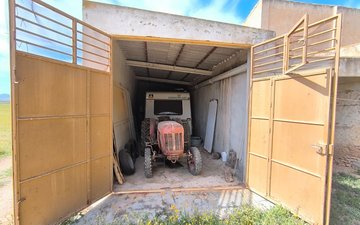 Property slide 18