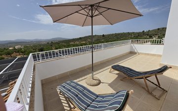 Property slide 42