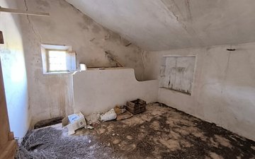 Property slide 24