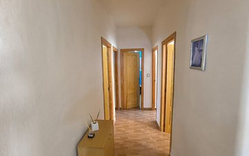 Property slide 10