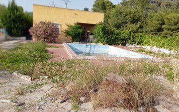 Property slide 8