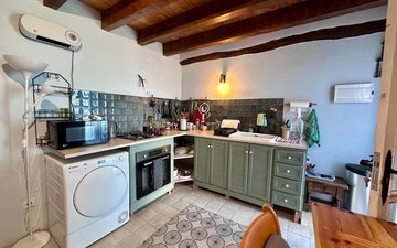 Property slide 48