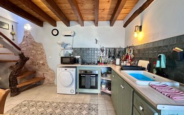 Property slide 15