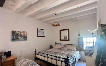 Property slide 10