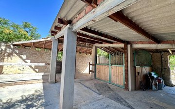 Property slide 28