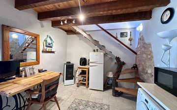 Property slide 50