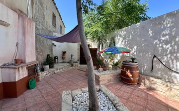 Property slide 14
