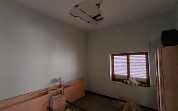 Property slide 23
