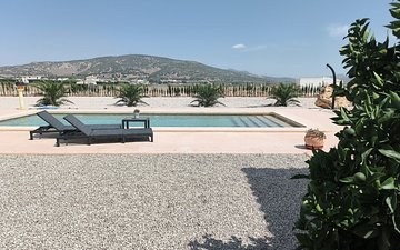Property slide 39