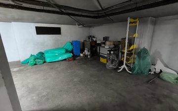 Property slide 12