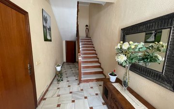 Property slide 16