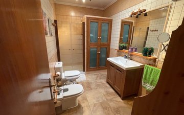 Property slide 36