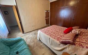 Property slide 44