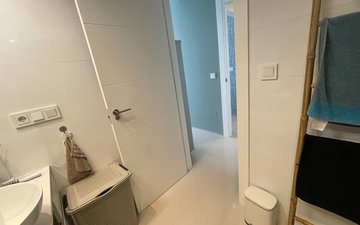 Property slide 50