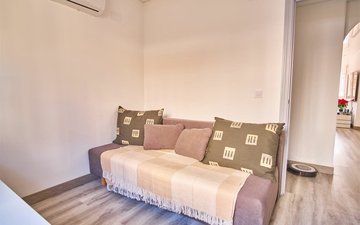 Property slide 21