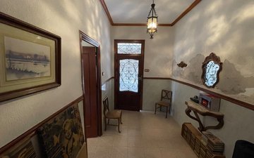 Property slide 4