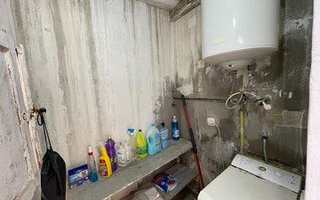 Property slide 17