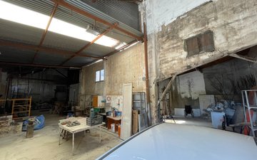 Property slide 21