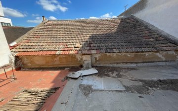 Property slide 30