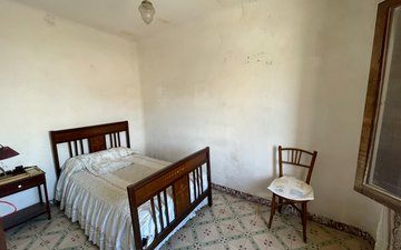 Property slide 31