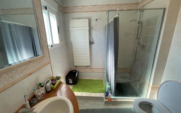 Property slide 8