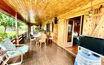 Property slide 20