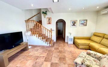 Property slide 16