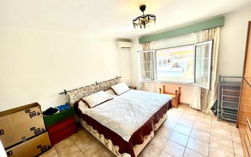 Property slide 20