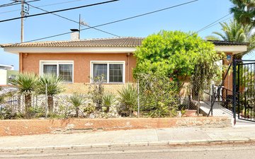 Property slide 40