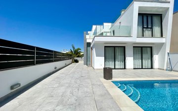 Property slide 10