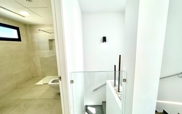 Property slide 22