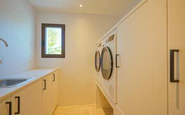 Property slide 25