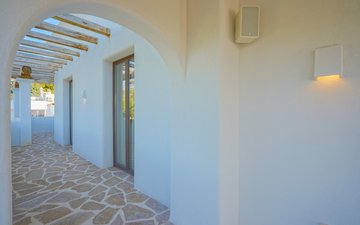 Property slide 34
