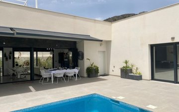 Property slide 43
