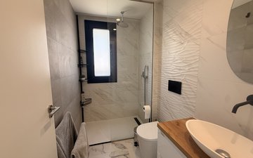 Property slide 44