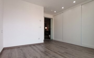 Слайд недвижимости 10