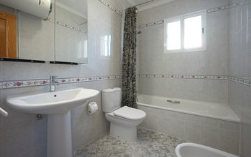 Property slide 18