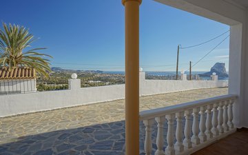 Property slide 42