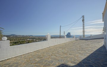 Property slide 43