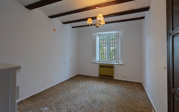 Property slide 26