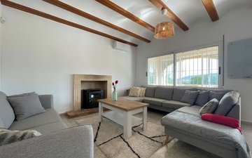 Property slide 16