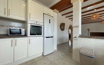 Property slide 20